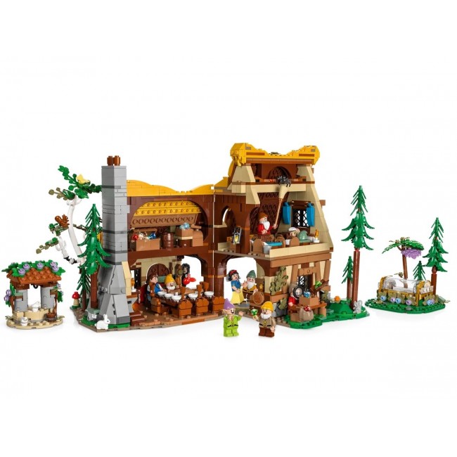 LEGO DISNEY 43242 Snow White and the Seven Dwarfs' Cottage LEGO DISNEY 43242 Snow White and the Seven Dwarfs' Cottage