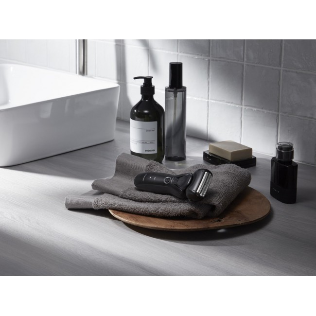 Panasonic ES-RT37 - shaver