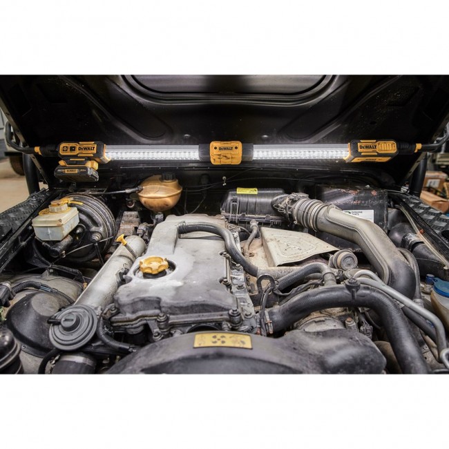 DEWALT. LAMPA LED 18V PODWIESZANA DCL045