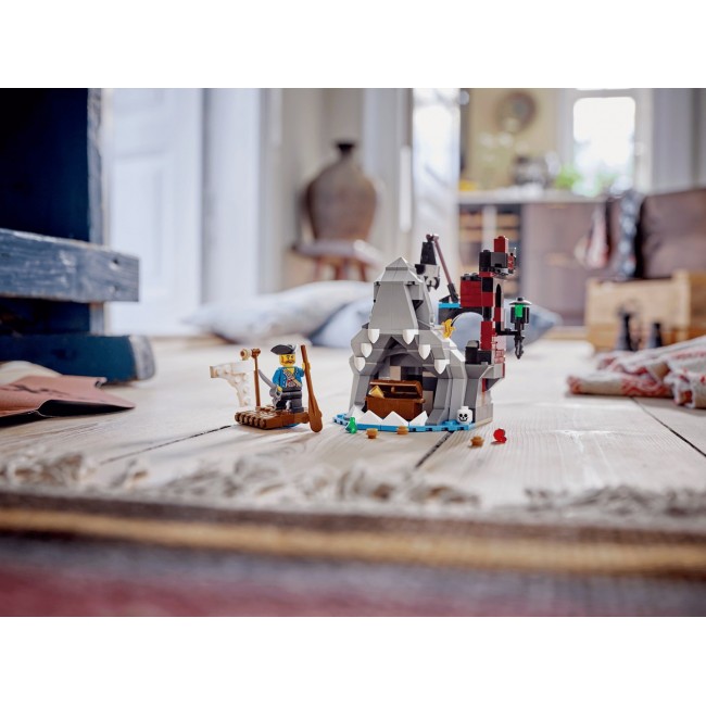 LEGO CREATOR 40597 Scary Pirate Island