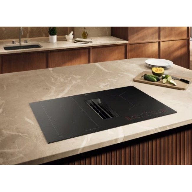 Induction hob with built-in extractor ELECTROLUX ECC83443CZ SaphirMatt black matt 80 cm