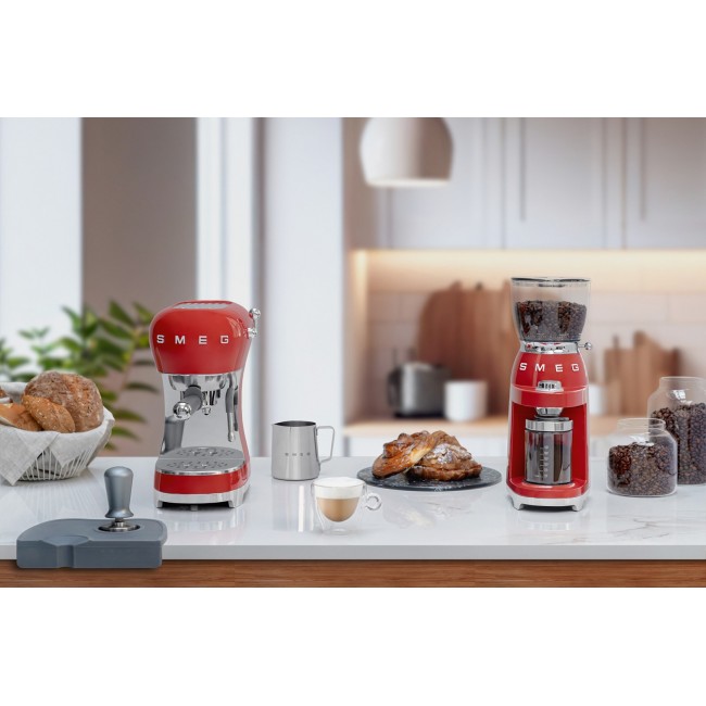 Smeg ECF02RDEU coffee maker Manual Espresso machine 1.1 L