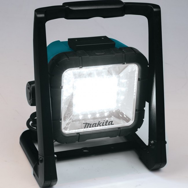 MAKITA LAMP 18V/14,4V DEADML805 LED 1150lx/750lm +AC POWER MAKITA LAMP 18V/14,4V DEADML805 LED 1150lx/750lm +AC POWER