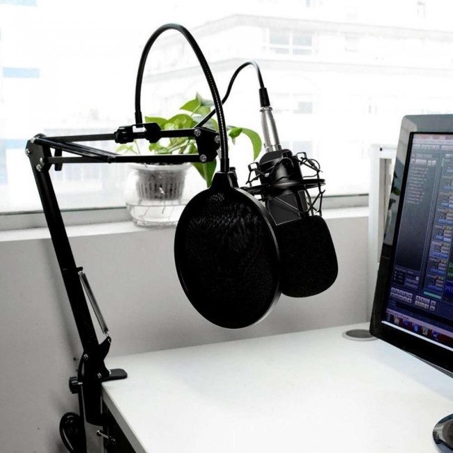 Microphone with accessories kit STUDIO AND STREAMING MICROPHONE MT397S Microphone with accessories kit STUDIO AND STREAMING MICROPHONE MT397S