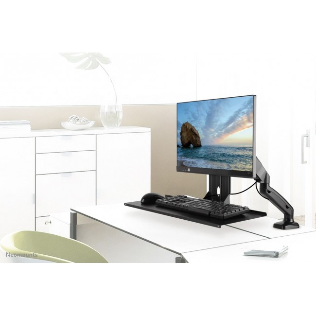 Neomounts KEYB-V200BLACK Keyboard/mouse shelf VESA installation - w 65 cm Neomounts KEYB-V200BLACK Keyboard/mouse shelf VESA installation - w 65 cm