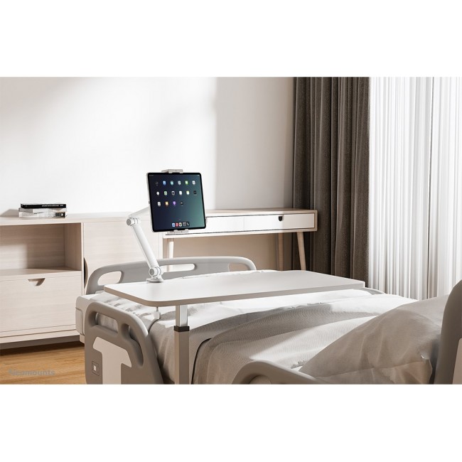 Neomounts DS15-545WH1 Tablet holder desk clamp 4.7-12.9 Neomounts DS15-545WH1 Tablet holder desk clamp 4.7-12.9
