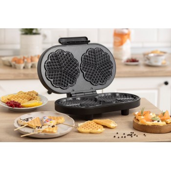 Waffle maker GORENJE WM1200B black, 1200 W