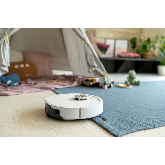 KARCHER RVC 3 Comfort white floor cleaning robot with base station