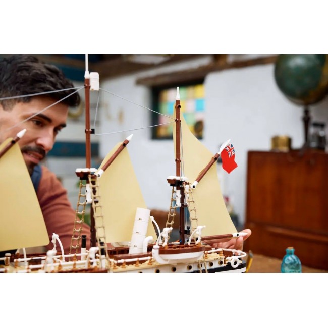 LEGO ICONS 10335 Endurance LEGO ICONS 10335 Endurance