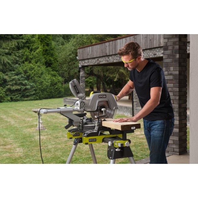 RYOBI EMS305RG mitre saw 2200 W 305 mm RYOBI EMS305RG mitre saw 2200 W 305 mm