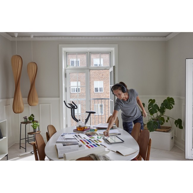 HP Poly Voyager Surround 80 UC USB-C Headset +USB-C/A Adapter