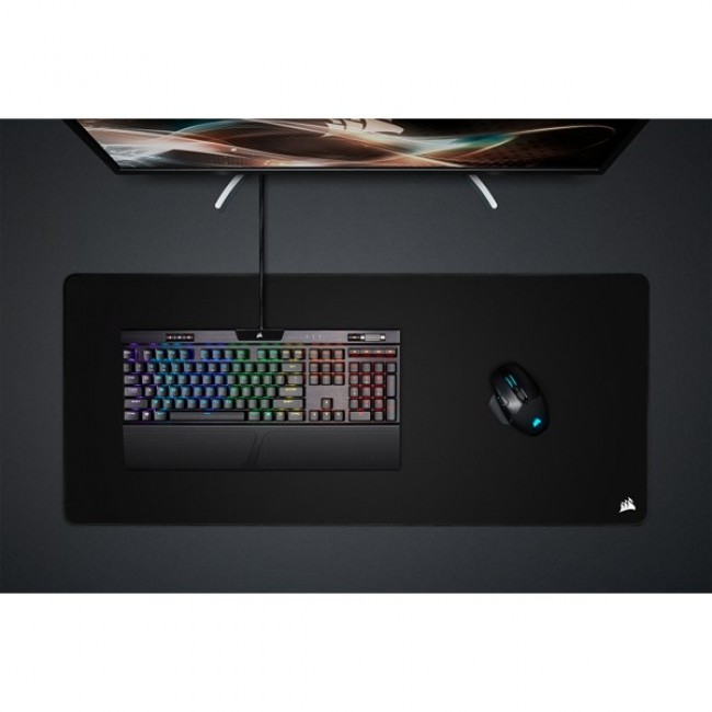 Corsair | MM350 PRO Premium Spill-Proof Cloth | Gaming mouse pad | 930 x 400 x 4 mm | Black | Cloth | Extended XL Corsair | MM350 PRO Premium Spill-Proof Cloth | Gaming mouse pad | 930 x 400 x 4 mm | Black | Cloth | Extended XL