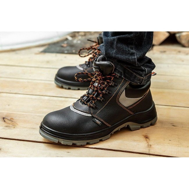 NEO tools 82-023 safety footwear