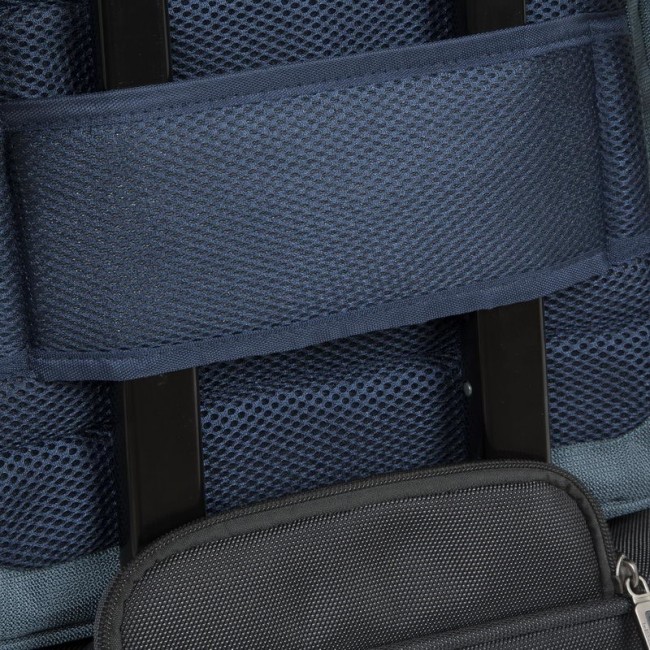 Rivacase 8460 43.2 cm (17