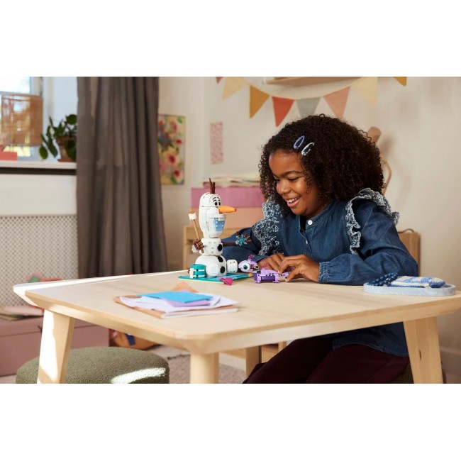 LEGO DISNEY 43287 Olaf and Bruni s Picnic Fun