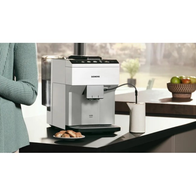 Siemens EQ.500 TP515R02 coffee maker Fully-auto Espresso machine 1.9 L