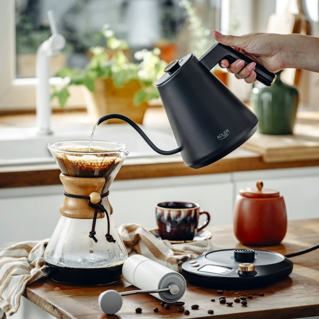 Adler Adler electric kettle with long spout 1.0L Adler Adler electric kettle with long spout 1.0L