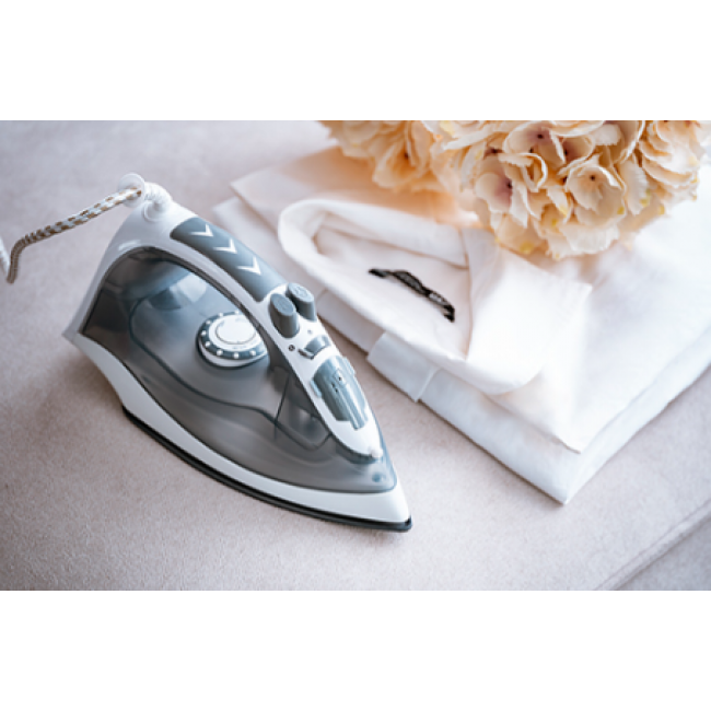 Mesko MS 5037 Steam Iron 2800 Watt.