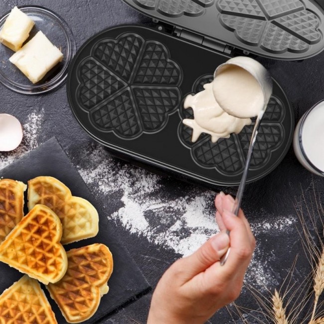 Black+Decker BXFC3200E 1400 W Waffle Maker