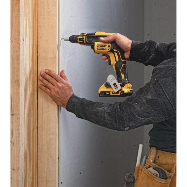 DeWALT DCF620D2-QW power screwdriver/impact driver 4400 RPM Black, Yellow DeWALT DCF620D2-QW power screwdriver/impact driver 4400 RPM Black, Yellow