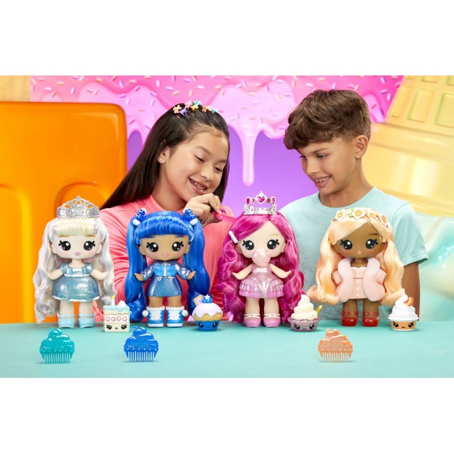 MGA Entertainment Yummiland Large Doll + Lipgloss Pet - Callie Birthday Cake MGA Entertainment Yummiland Large Doll + Lipgloss Pet - Callie Birthday Cake