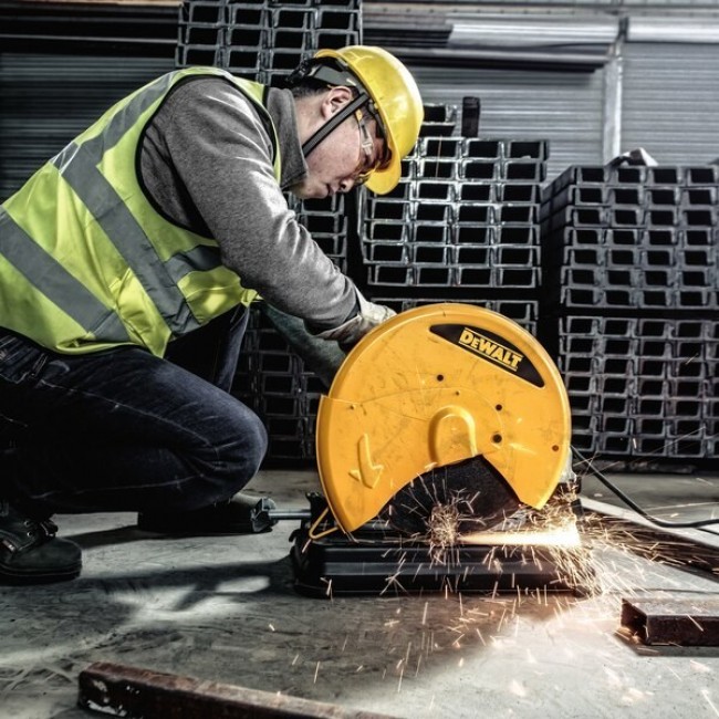 DeWALT D28730-QS benchtop cut-off saw 4000 RPM DeWALT D28730-QS benchtop cut-off saw 4000 RPM