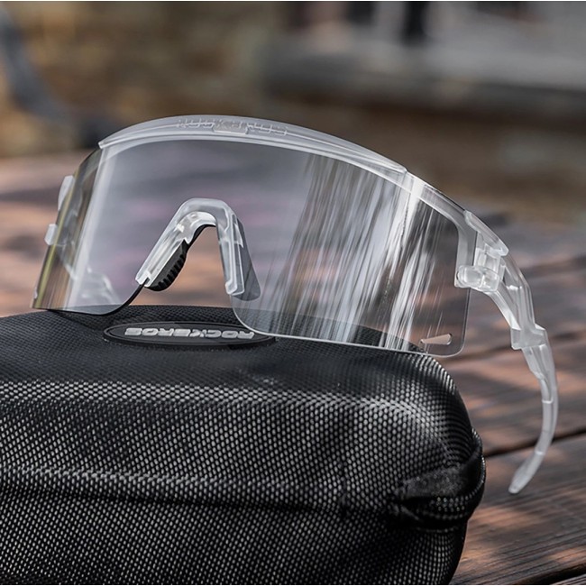 Photochromic cycling glasses with UV protection and corrective insert, Rockbros 14110023003, white Photochromic cycling glasses with UV protection and corrective insert, Rockbros 14110023003, white