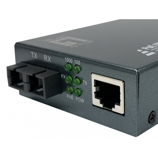 LevelOne RJ45 to SC Gigabit Media Converter, PoE PSE, Single-Mode Fiber, 20km