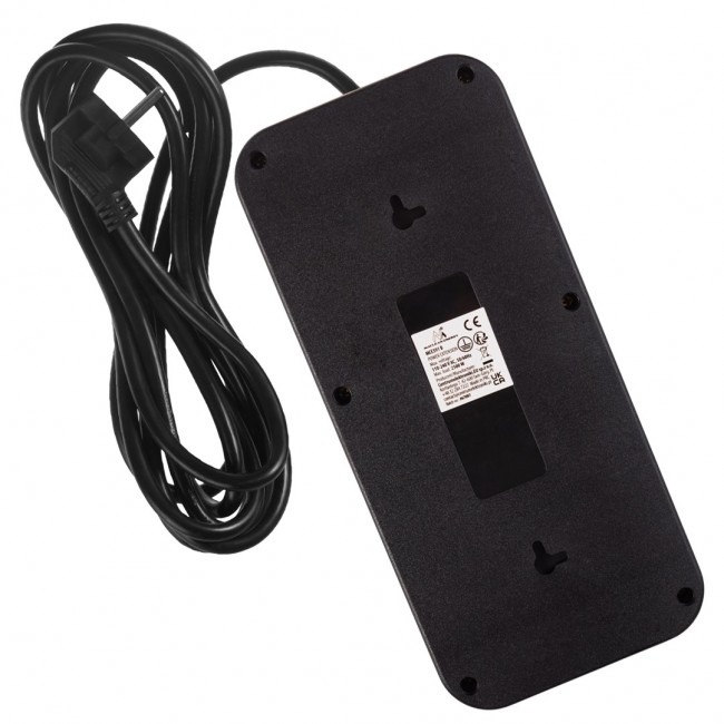 Maclean power strip, 6 socket extension + 4xUSB, 110-240V AC 50/60Hz, 2.1A max 2500W, 3m, black, MCE391 B