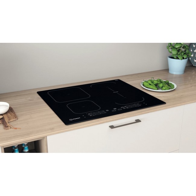 Indesit IB 65B60 NE Black Built-in 59 cm Zone induction hob 4 zone(s)