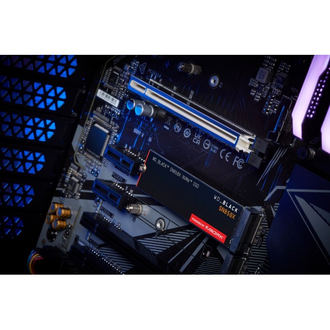 Western Digital Black WD_BLACK SN850X NVMe SSD POWERED BY SANDISK 8 TB