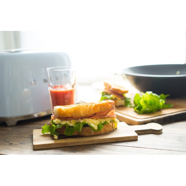 Smeg 50's Style Toaster TSF01PBEU Pastel Blue Smeg 50's Style Toaster TSF01PBEU Pastel Blue