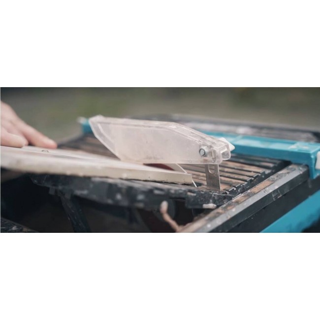Dedra 18V cordless tile cutter
