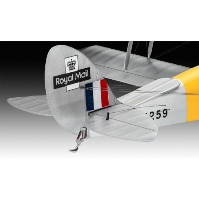 Revell D.H. 82A Tiger Moth Fixed-wing aircraft model Assembly kit 1:32