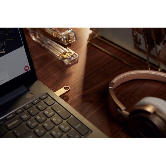 Kingston Technology DataTraveler 512GB 220MB/s Metal USB 3.2 Gen 1 SE9 G3 Kingston Technology DataTraveler 512GB 220MB/s Metal USB 3.2 Gen 1 SE9 G3