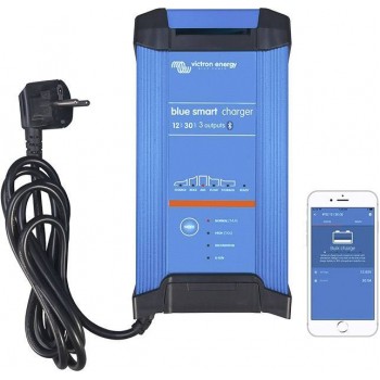 Blue Smart IP22 Charger 12/20 (1)