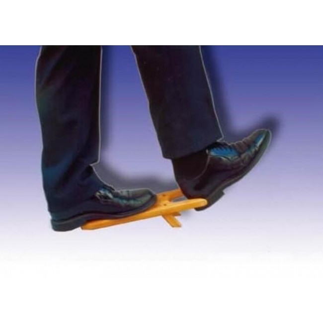 Shoe removal device