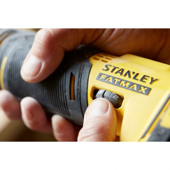 Stanley FATMAX SFMCE500B-XJ oscillating multi-tool Black, Yellow