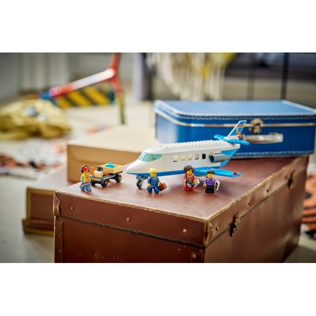 LEGO CITY 60492 Passenger Jet