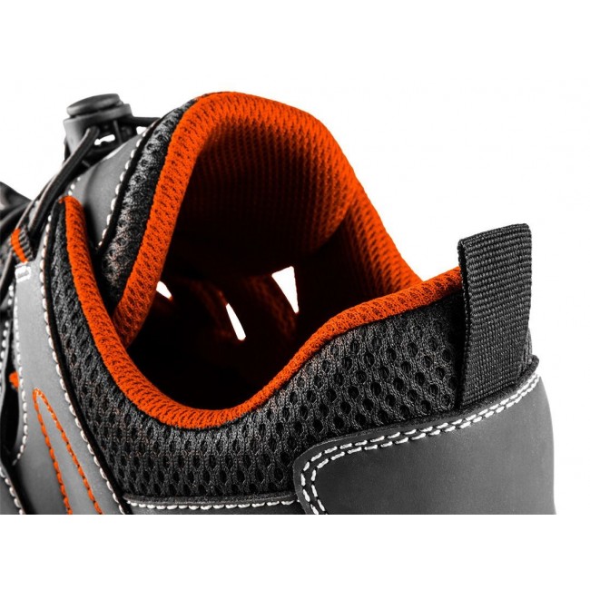 NEO tools 82-079-47 safety footwear