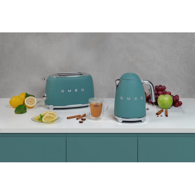 Smeg TSF01EGMEU toaster 6 2 slice(s) 950 W Chrome, Green