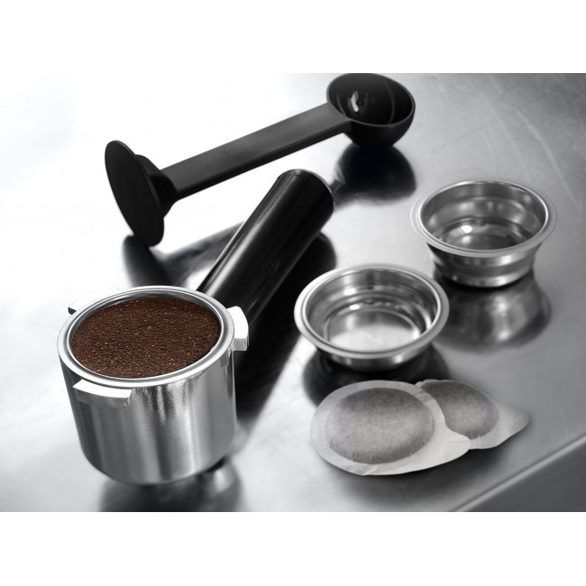 De Longhi Dedica Style EC 685.BK Semi-auto Espresso machine 1.1 L