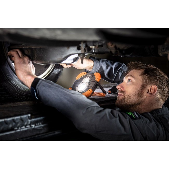NEO tools 99-040 floodlight
