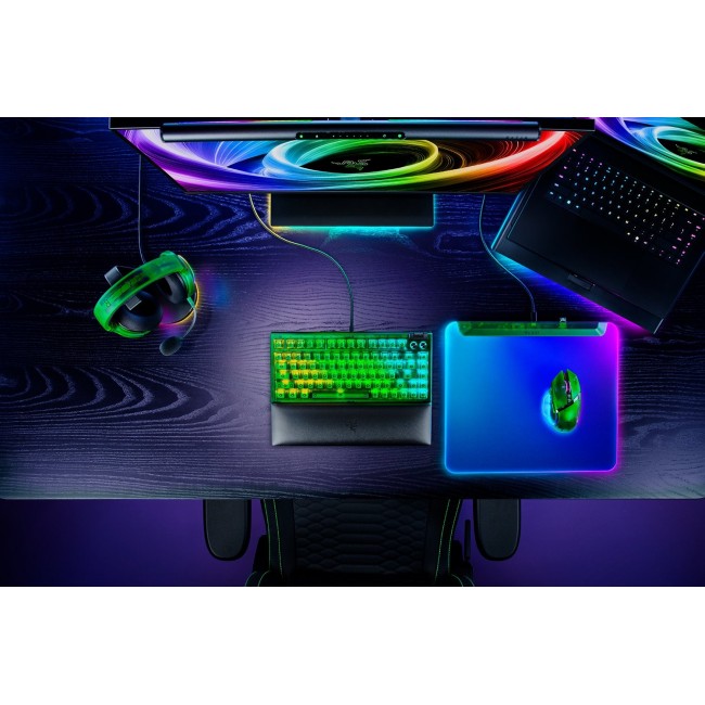 Razer Firefly V2 Pro Gaming mouse pad Green
