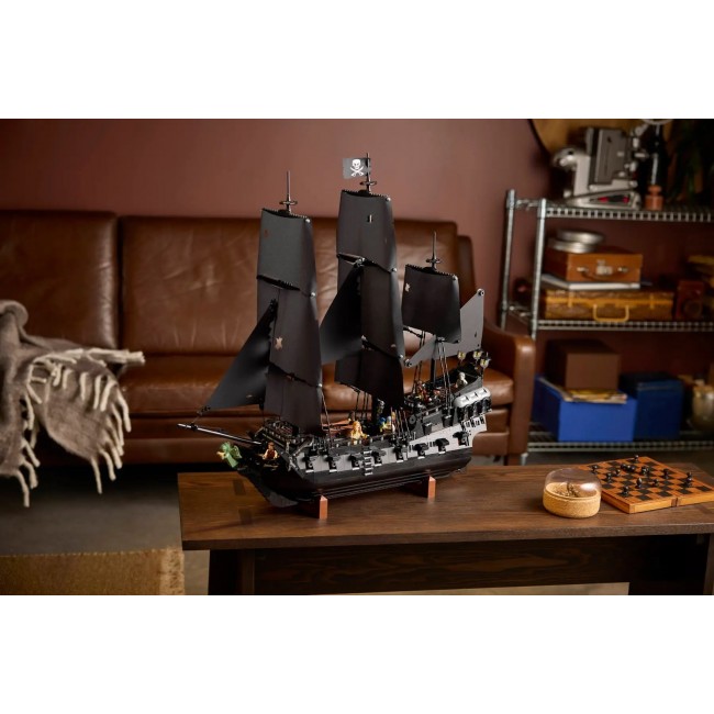LEGO ICONS 10365 Captain Jack Sparrow's Pirate Ship