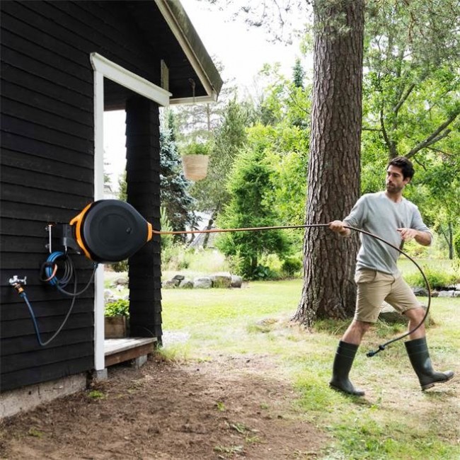 Fiskars 1027095 hose holder Fiber, Metal Black Fiskars 1027095 hose holder Fiber, Metal Black