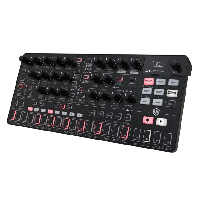 IK Multimedia Uno Synth Pro X - analogue synthesiser IK Multimedia Uno Synth Pro X - analogue synthesiser