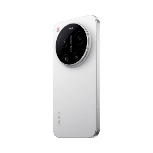 Xiaomi 17 Ultra DS 5G 16/512GB White + Kit Photo - set (phone + camera kit) Xiaomi 17 Ultra DS 5G 16/512GB White + Kit Photo - set (phone + camera kit)