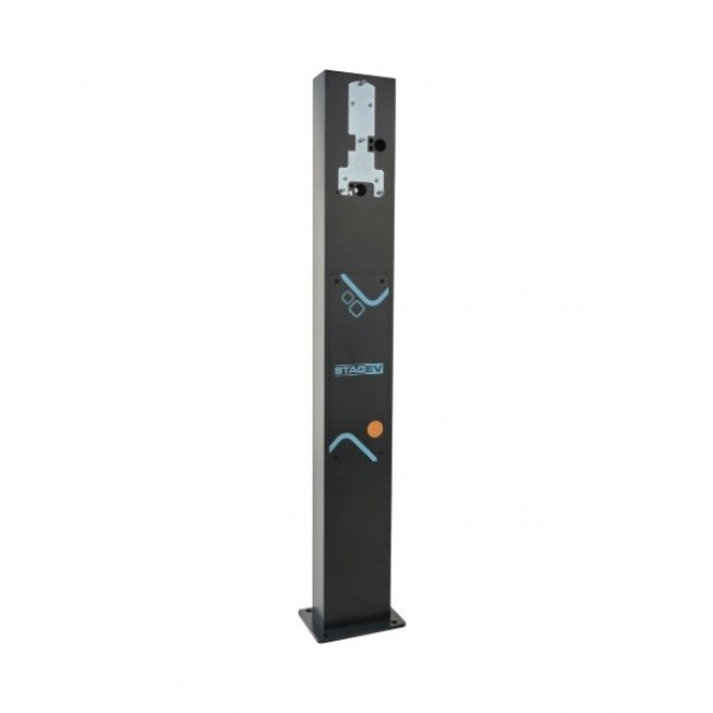 Single post for STAG EV charger with socket