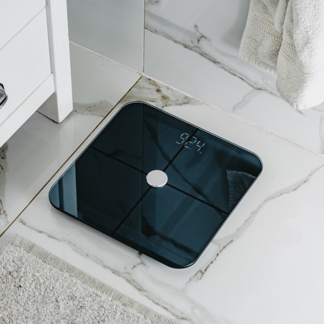 ADLER 8187b black bathroom scales